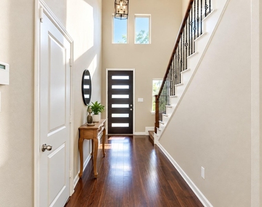 1806 Misty Field Drive - Photo Thumbnail 1