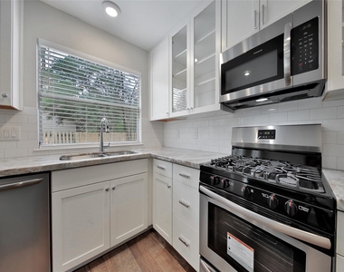 32 E Lance Leaf Road - Photo Thumbnail 4