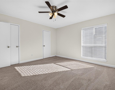 5916 Woodway Place Court - Photo Thumbnail 17
