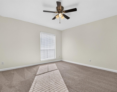 5916 Woodway Place Court - Photo Thumbnail 15