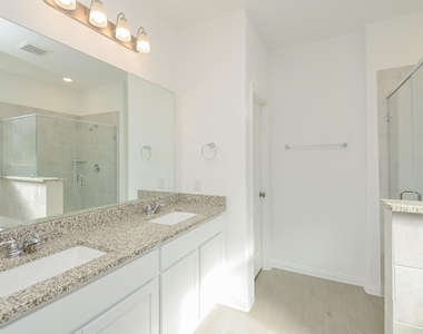 7930 Royal Palm Drive - Photo Thumbnail 24
