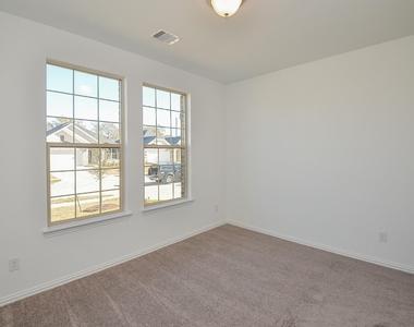 7930 Royal Palm Drive - Photo Thumbnail 4