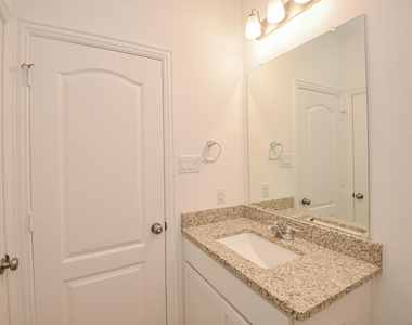7930 Royal Palm Drive - Photo Thumbnail 18