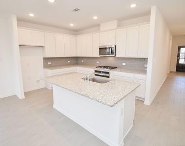 7930 Royal Palm Drive - Photo Thumbnail 7