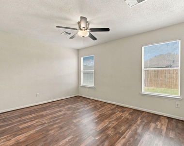 3006 Rustling Chestnut Street - Photo Thumbnail 21