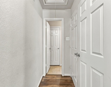 3006 Rustling Chestnut Street - Photo Thumbnail 31