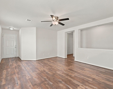 3006 Rustling Chestnut Street - Photo Thumbnail 10