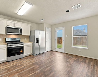 3006 Rustling Chestnut Street - Photo Thumbnail 16