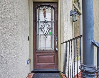 2334 Camden Drive - Photo Thumbnail 1