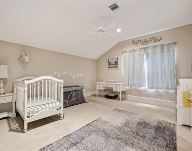 2334 Camden Drive - Photo Thumbnail 35
