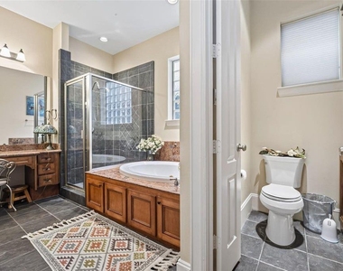 2334 Camden Drive - Photo Thumbnail 25