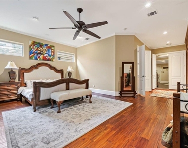 2334 Camden Drive - Photo Thumbnail 22