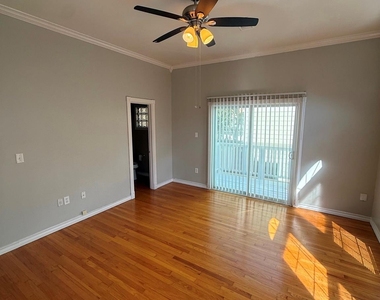 4122 Drake Street - Photo Thumbnail 9