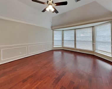 22119 Marshaven Way - Photo Thumbnail 7