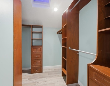 151 N Prevatt Avenue - Photo Thumbnail 19
