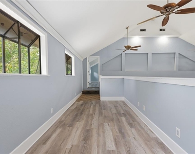 151 N Prevatt Avenue - Photo Thumbnail 10