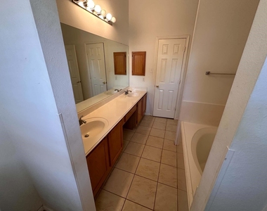 23706 Cansfield Way - Photo Thumbnail 10