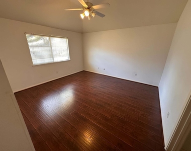 23706 Cansfield Way - Photo Thumbnail 4