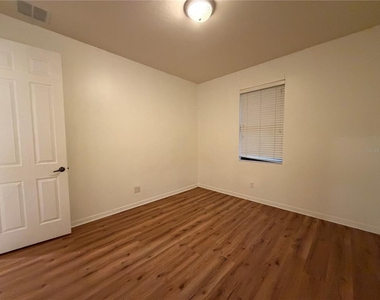 20311 Chestnut Grove Drive - Photo Thumbnail 27