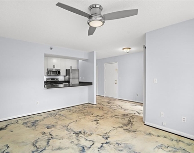 3002 W Cleveland Street - Photo Thumbnail 15