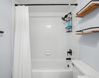 3002 W Cleveland Street - Photo Thumbnail 21