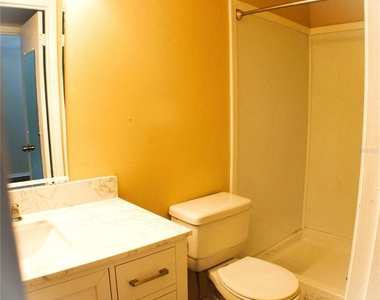 1405 W De Leon Street - Photo Thumbnail 6
