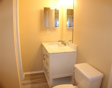 1405 W De Leon Street - Photo Thumbnail 11