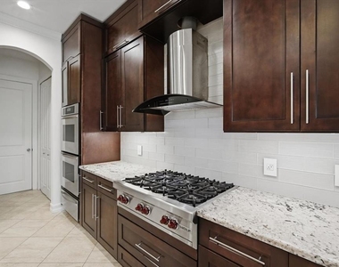 1465 Hillside Landing Drive - Photo Thumbnail 11