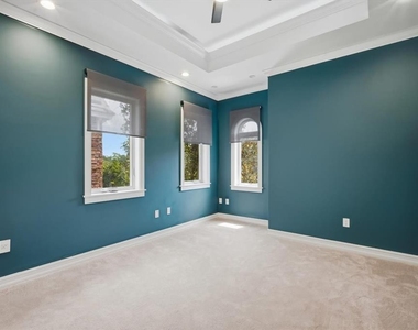 1465 Hillside Landing Drive - Photo Thumbnail 28