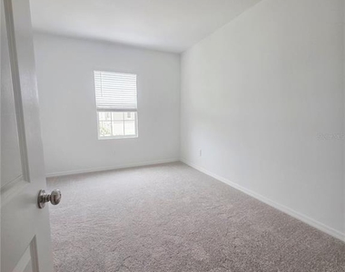 3272 Lapis Lake Drive - Photo Thumbnail 7