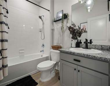 13166 Brookside Moss Drive - Photo Thumbnail 29