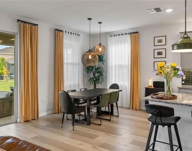 13166 Brookside Moss Drive - Photo Thumbnail 10