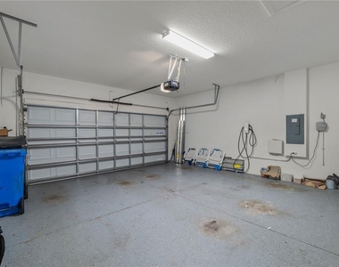 13166 Brookside Moss Drive - Photo Thumbnail 34