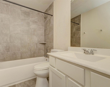 31111 Oneawa Stone Way - Photo Thumbnail 16