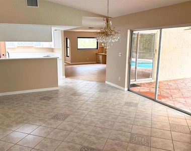 8748 Forest Lake Drive - Photo Thumbnail 6