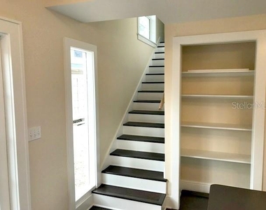 3009 W Bay Court Avenue - Photo Thumbnail 14