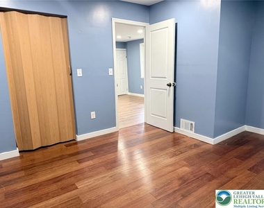 414 15th Avenue - Photo Thumbnail 17
