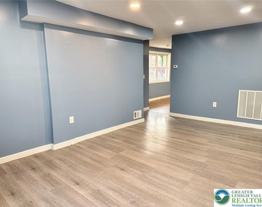 414 15th Avenue - Photo Thumbnail 14
