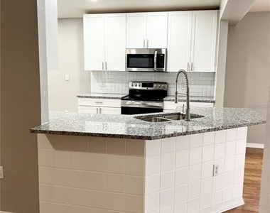 17010 Torvest Court - Photo Thumbnail 12