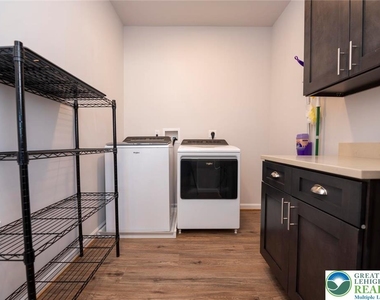 803 Atlantic Street - Photo Thumbnail 16