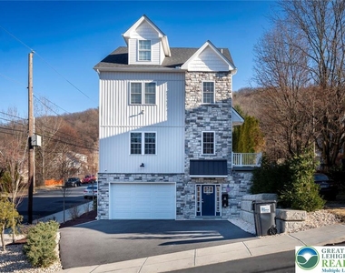 803 Atlantic Street - Photo Thumbnail 1