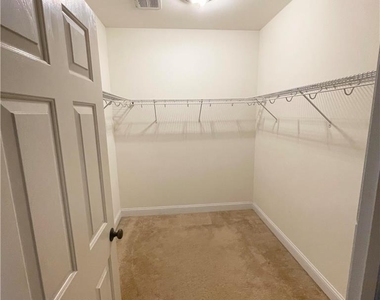 1187 Meadow Lark Way - Photo Thumbnail 15