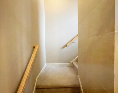 1187 Meadow Lark Way - Photo Thumbnail 2