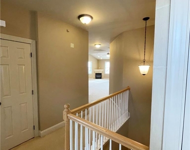 1187 Meadow Lark Way - Photo Thumbnail 5