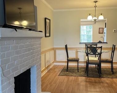 10325 Carrollwood Lane - Photo Thumbnail 7