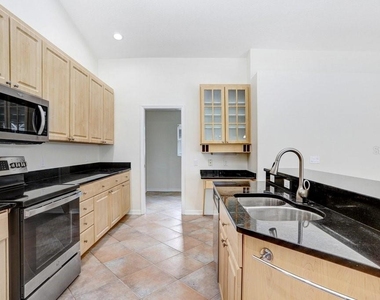 10227 Quails Landing Avenue - Photo Thumbnail 13