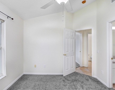 10227 Quails Landing Avenue - Photo Thumbnail 24