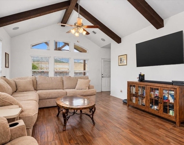 31918 Mckinley Run Drive - Photo Thumbnail 2