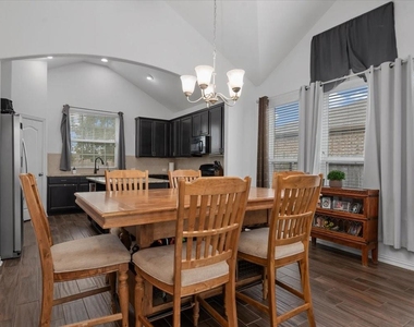 31918 Mckinley Run Drive - Photo Thumbnail 8