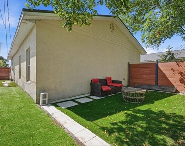 2115 Salem Avenue N - Photo Thumbnail 20